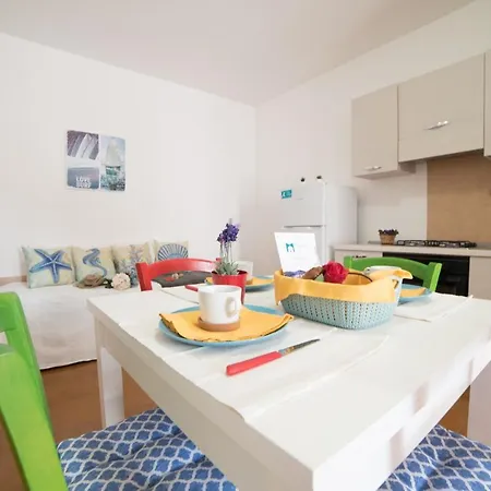 Anita Pt - Myho Casa Apartment *